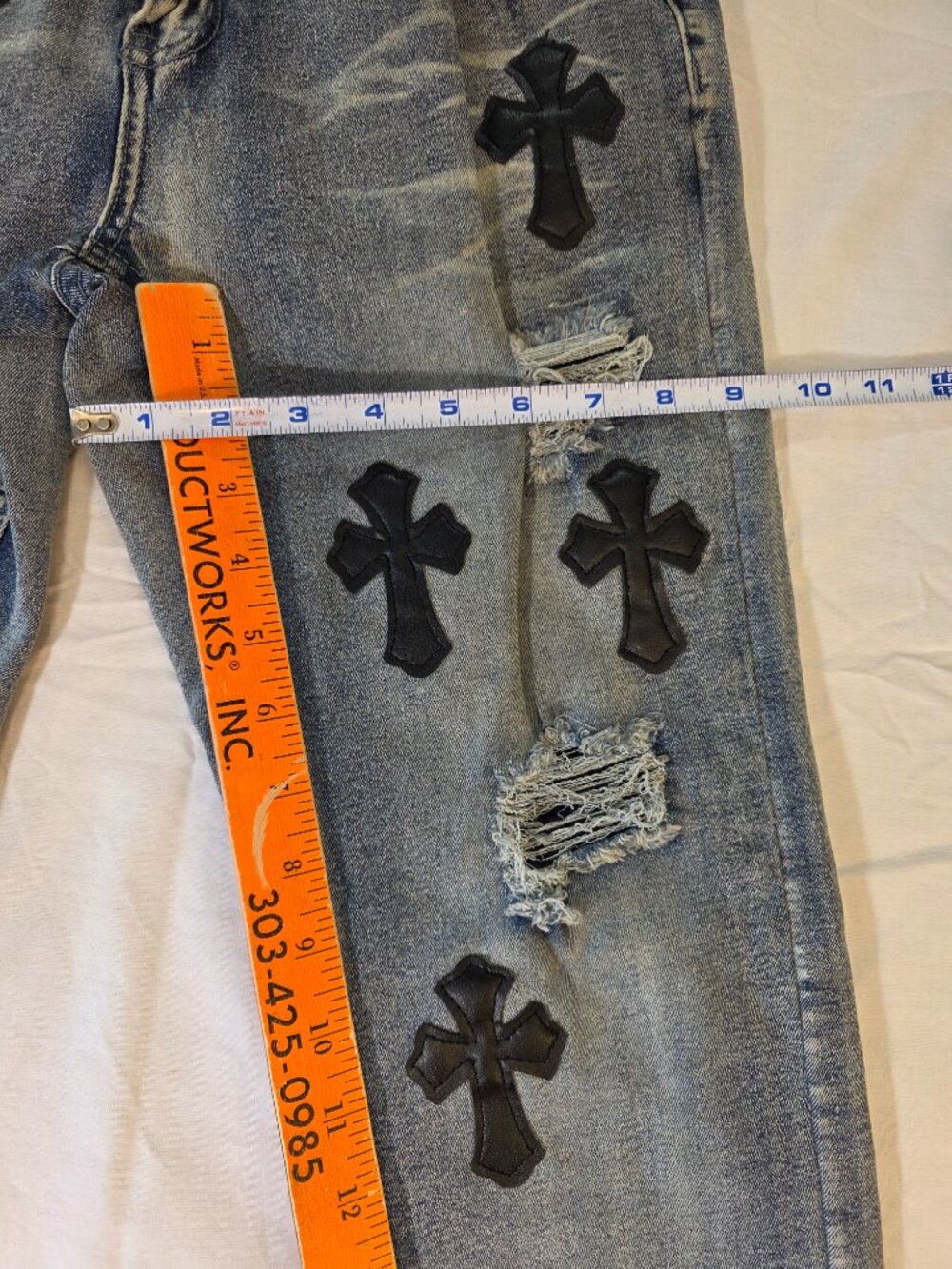 ZCL Men's Distressed Cross Patch Denim Jeans Light Wash Blue Size 30 Streetwear - Picture 7 of 16